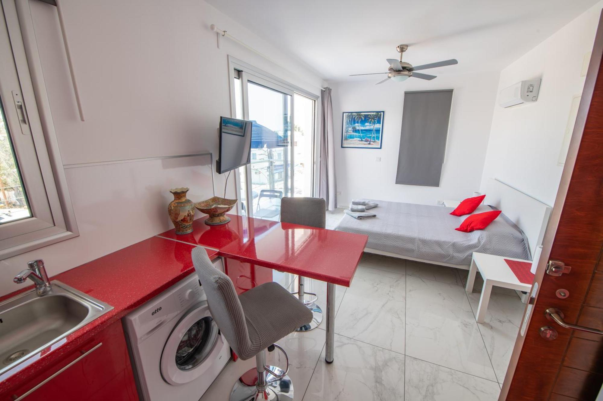 Dream- Downtown-Studios Paphos Exterior foto